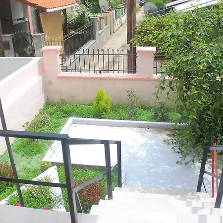 Holiday House
